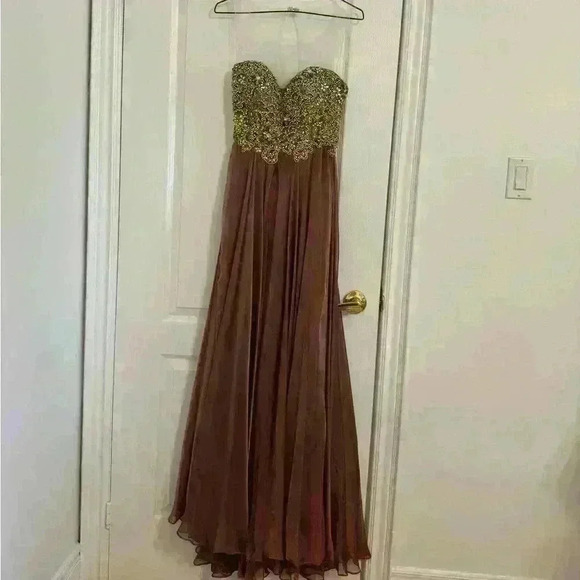 Maroon pink bridal prom dress gown  in size 12 - Picture 2 of 9